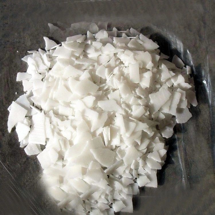 25 der scharfen Sodas 99 des Flocken-Kilogramm Natriumhydroxid-Cas 1310 hoher Reinheitsgrad NaOH 73 2